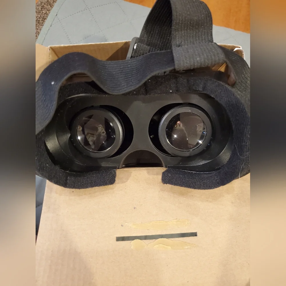 Vivitar Dream On Virtual Reality Headset - Black NWT